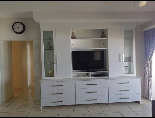 4 BEDROOM APARTMENT FOR SALE IN LAWRENCE ROCKS